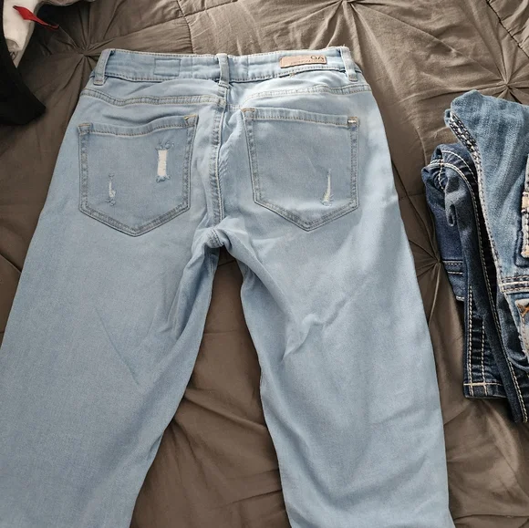 Jeans - Picture 8 of 16